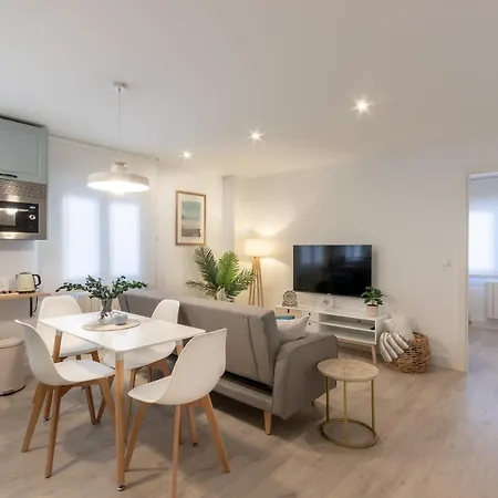 Precioso Y Recien Reformado Junto Al Metro Apartment Bilbao